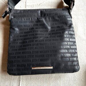 Steve Madden Crossbody Bag Black Nylon Multiple Pockets Adjustable Strap Utility